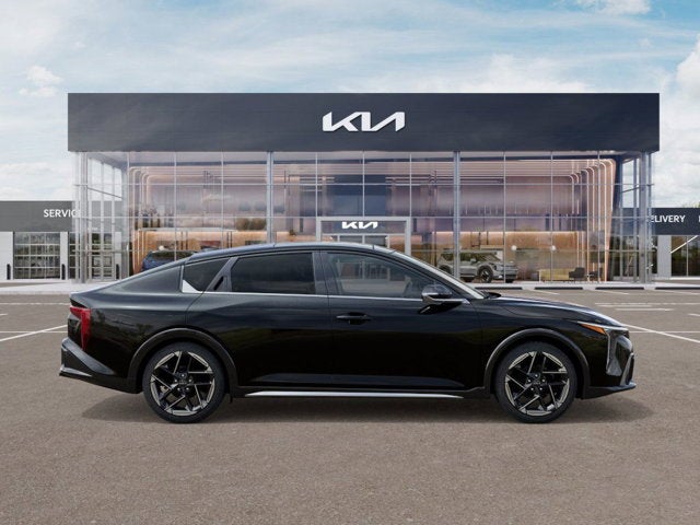 2026 Kia K4 BLACK