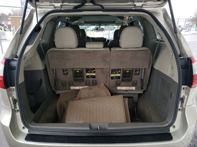 2017 Toyota Sienna XLE