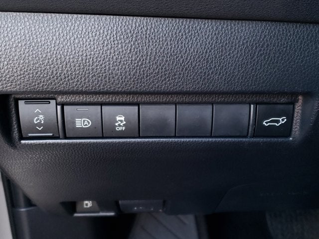 2023 Toyota Venza LE