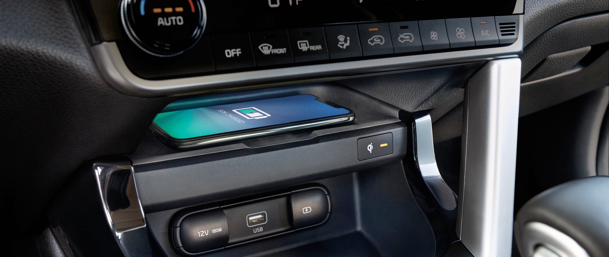 Cargador inalámbrico del Kia Seltos 2022